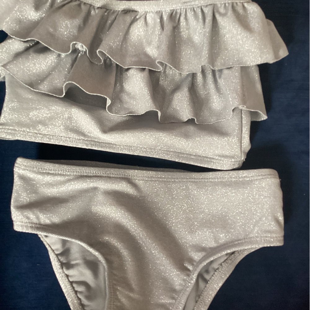 Ruffle bikini